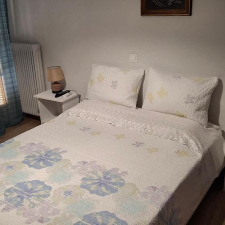 Nafpaktos Apartment And Studios In Port Exteriör bild