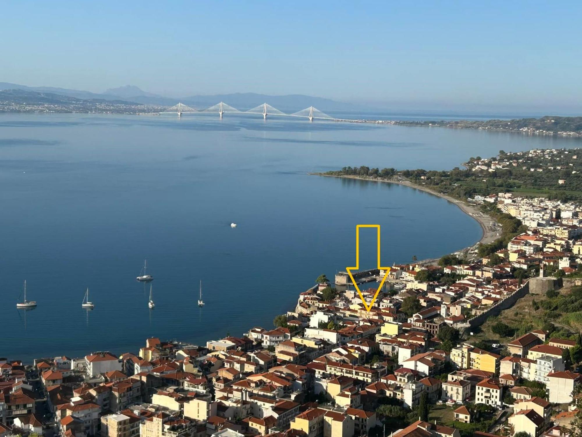 Nafpaktos Apartment And Studios In Port Exteriör bild