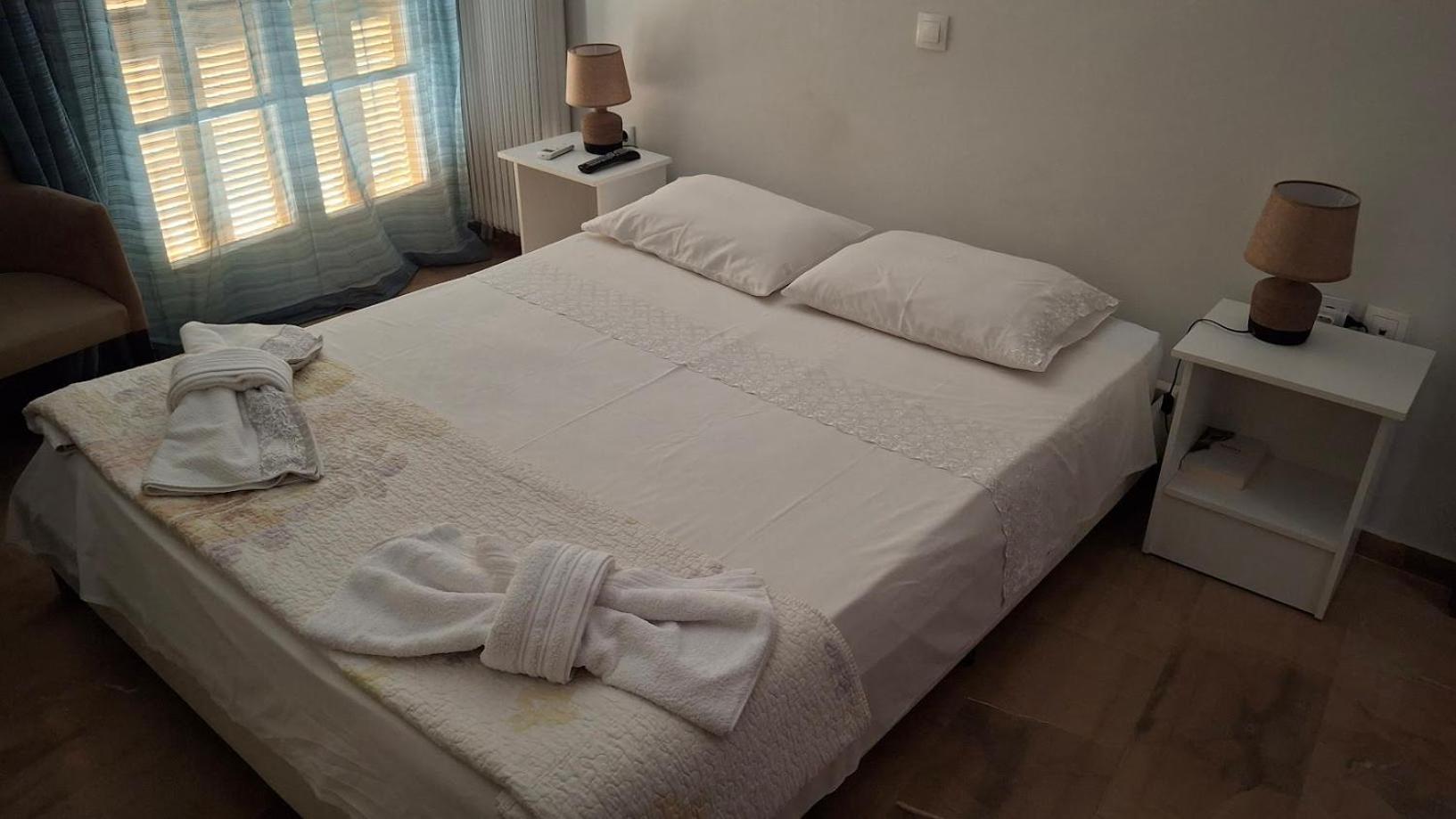 Nafpaktos Apartment And Studios In Port Exteriör bild